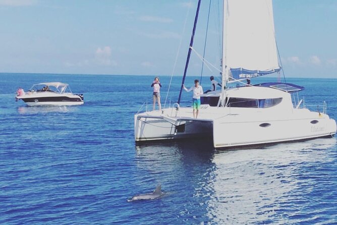 Set Sail on an All Inclusive Catamaran to Ile Aux Benitiers - What the $125 price really covers