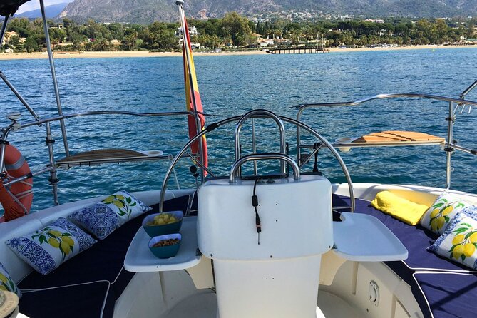 Shared Experience. Sunset Sailing Puerto Banus - Setting out from Puerto Banús