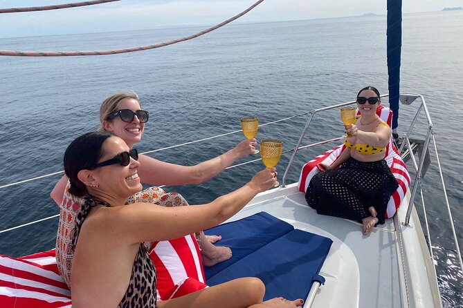 Shared Sailboat Experience Feel nature with dolphins - Practical details that affect your day