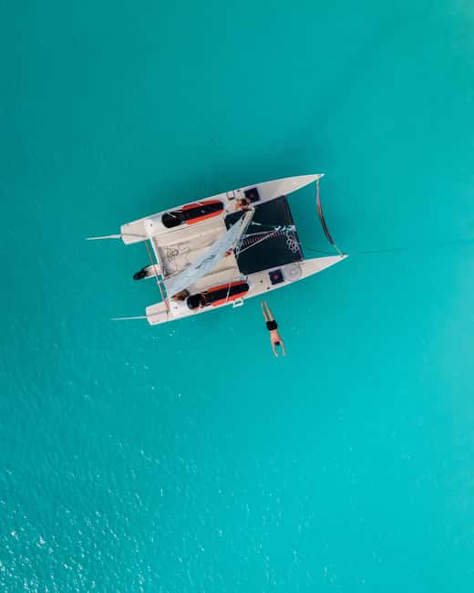 Shared Sailing: Sailing tour in Bacalar Lagoon. - Choosing the right boat for your group