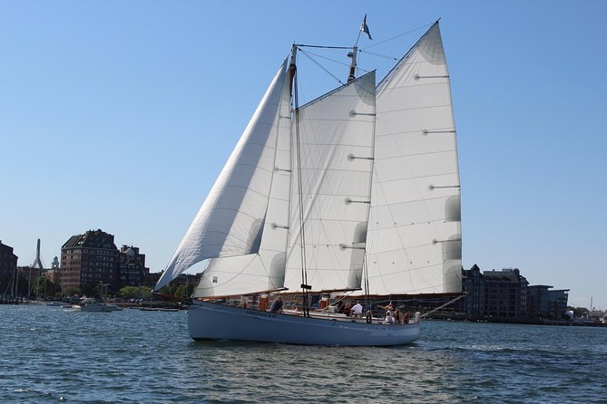 Sightseeing Day Sail around Boston Harbor - Castle Island and Fort Independence