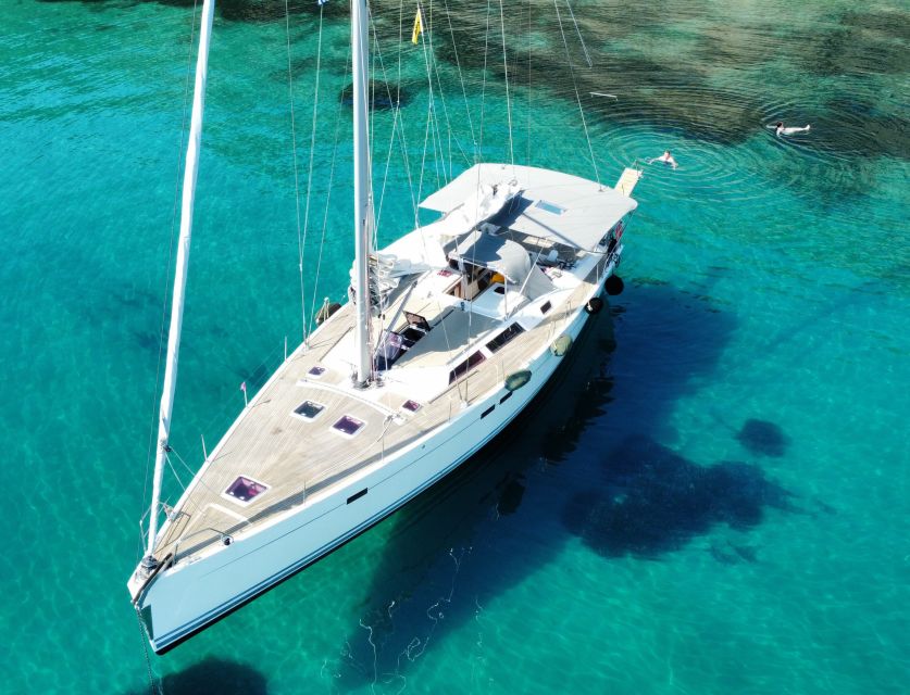 Skiathos: Full-Day Sailing Cruise with Lunch - Skopelos and Kastani Beach