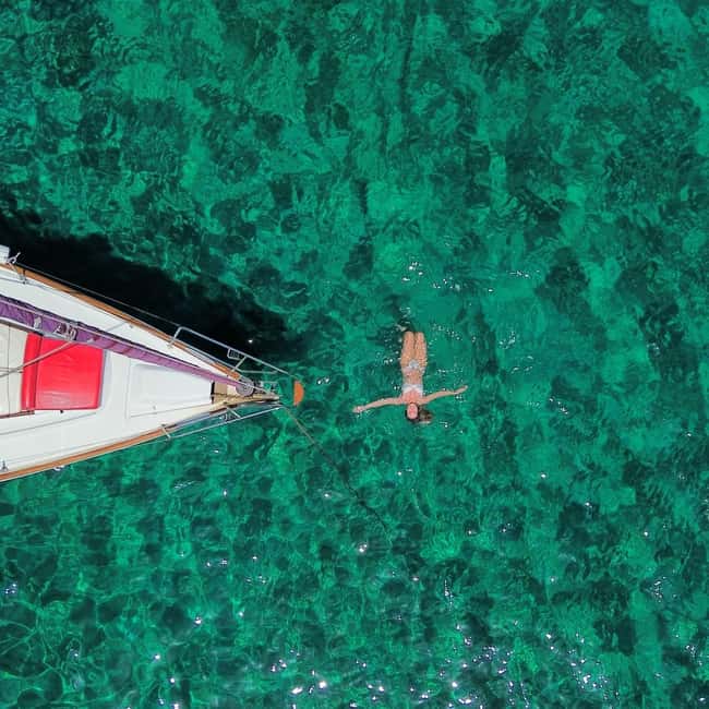 Skopelos: Full-Day Sailing Cruise to Alonissos & Marine Park - Leaving Skopelos Town for a full day at sea