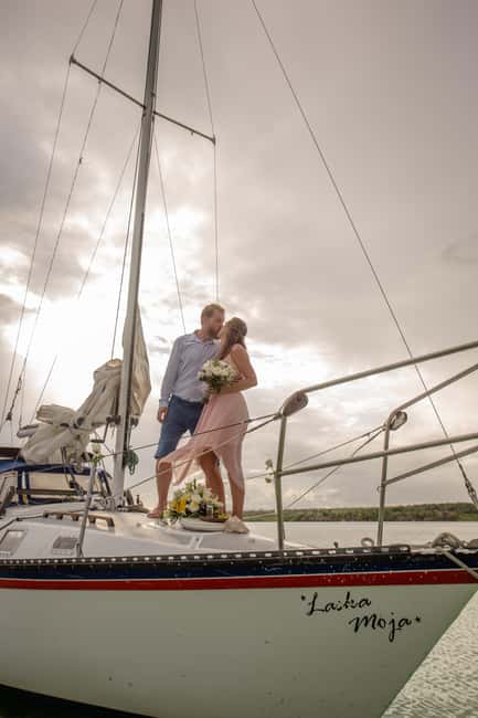 Slow Sailing Bacalar - 3-hours of Nature and crystal waters - What to bring, and what to leave behind