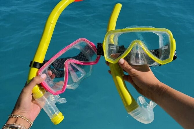 Snorkeling and Sailing In Crete’s Hidden Coastal Gems - Snorkeling Equipment, Inflatables, and the Onboard Bar