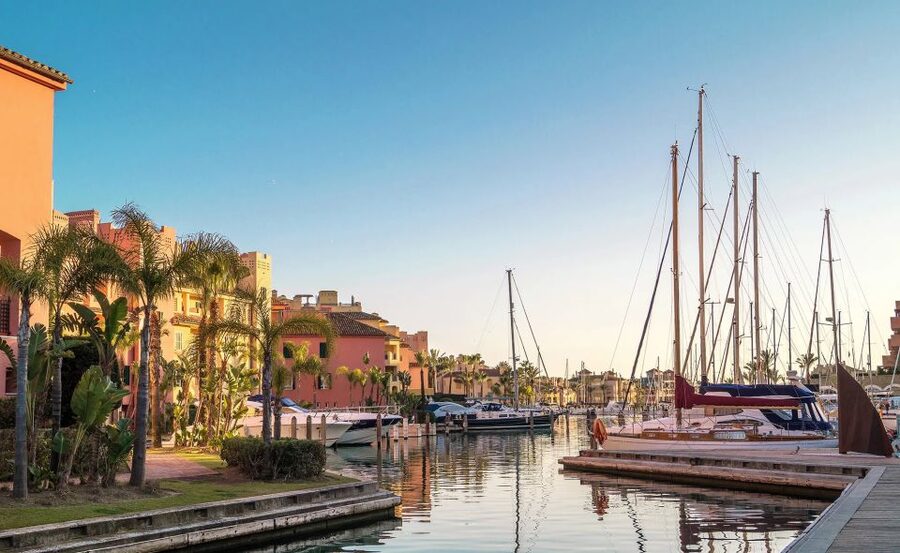 Sotogrande: Private Sailing Tour + Drink (For Groups) - What the Five-Star Feedback Adds