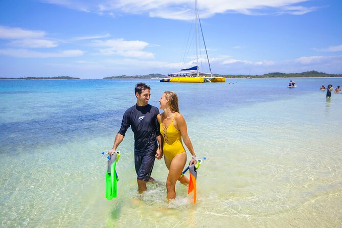 South Sea Sailing Full Day Trip (5 years and above only) - The sand cay stop brings the quiet moment