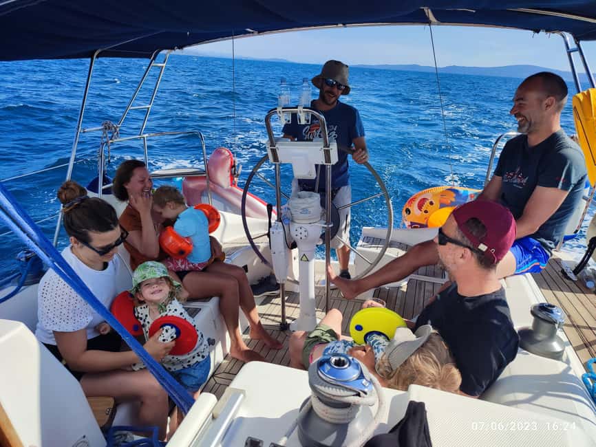 Split: Half Day Sailing Tour with Swim Stop, Snacks and Wine - The boat and the value of a private group