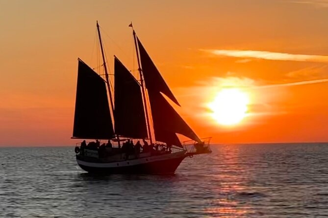 Suncoast Sailing's Sunset Sailing Experience! - Key points to know before you sail