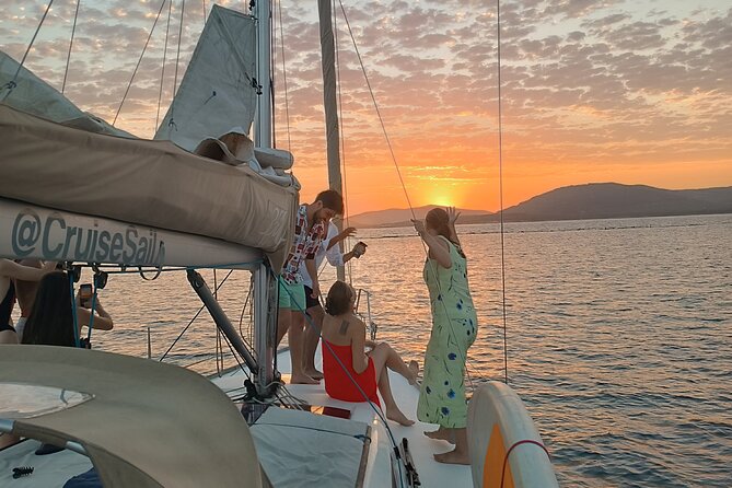 Sunset aperitif on a sailing boat in Alghero - Is $66.09 a fair price?