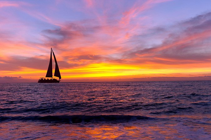 Sunset on sailboat in Cabo de Gata - Who will enjoy this sunset sail
