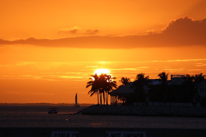 Sunset Sail in Key West with Beverages Included - How personal is a maximum-24-person cruise?