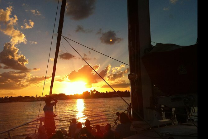 Sunset Sail in Miami: Complimentary Champagne Toast - Setting sail from downtown Miami