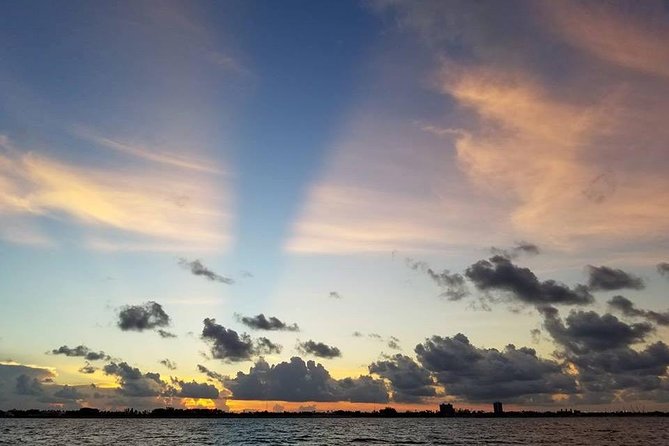 Sunset Sail in Miami: Complimentary Champagne Toast - Weather, comfort, and practical preparation