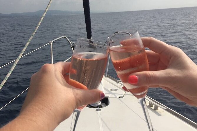 Sunset Sailboat Tour along the Coast with Open Bar - Is this really a sailing tour?