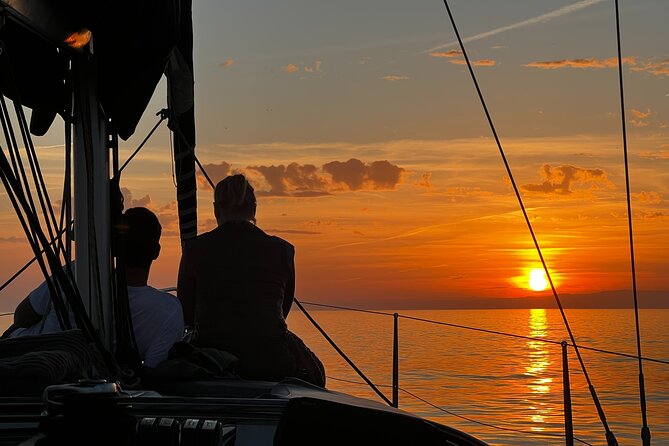 Sunset Sailing along the Marbella coast from Puerto Banus - Key things to know before you book