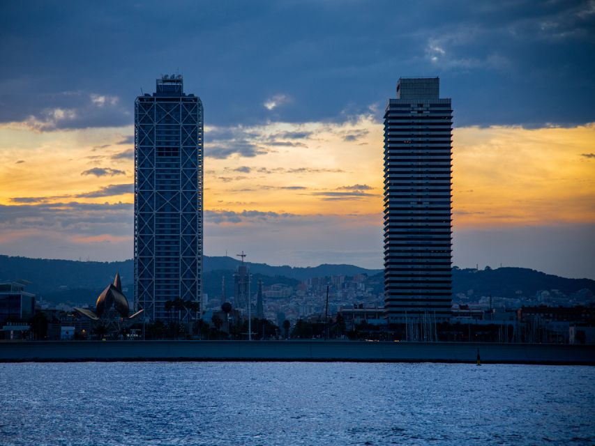 Sunset Sailing Experience in Barcelona - How the Two Hours Unfold