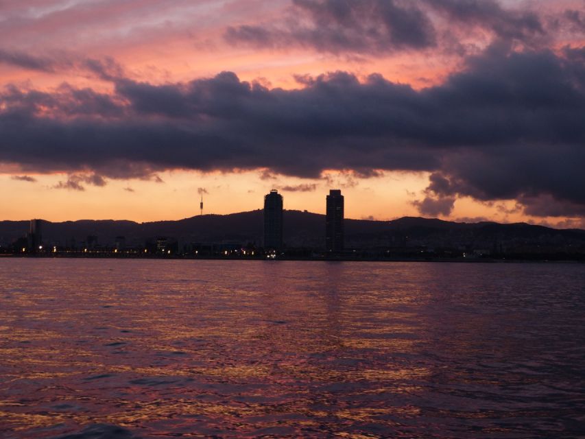 Sunset Sailing Experience in Barcelona - Barcelona’s Skyline From the Water