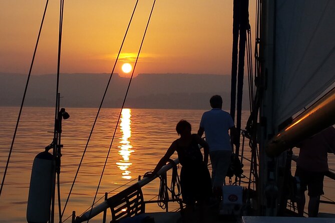 Sunset Sailing Experience in Estepona - Weather, comfort, and cancellation details