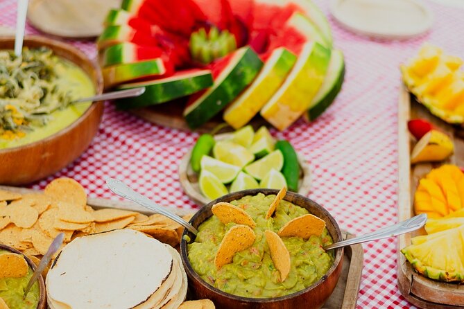 Sunset Sailing Tour in Bacalar with Outdoor Bar and Lunch - Canal de los Piratas: an easy first swim