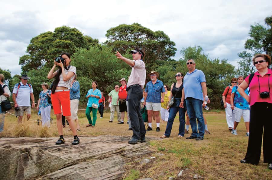 Sydney Harbor Tall Ship Convicts, Castles & Champagne Tour - Why this Sydney Harbour cruise works so well