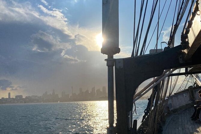 Sydney Harbour Tall Ship Twilight Dinner Cruise - Who should book the Sydney Harbour tall ship cruise?