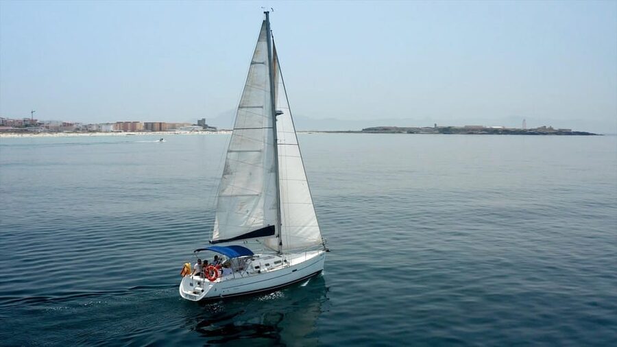 Tarifa: Sailboat Tour, Snorkelling, Tapas & Drinks - Swimming and snorkeling near the island