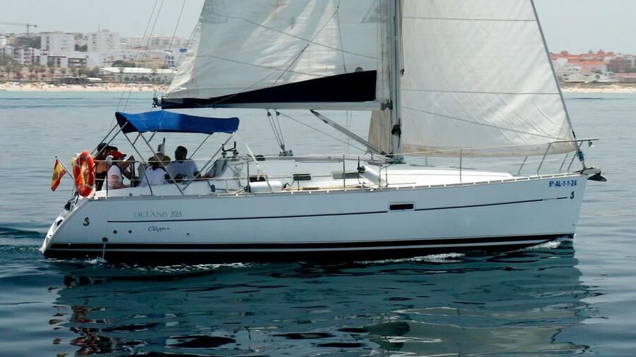 Tarifa: Sailboat Tour, Snorkelling, Tapas & Drinks - Meeting Captain Fernando at Tarifa port