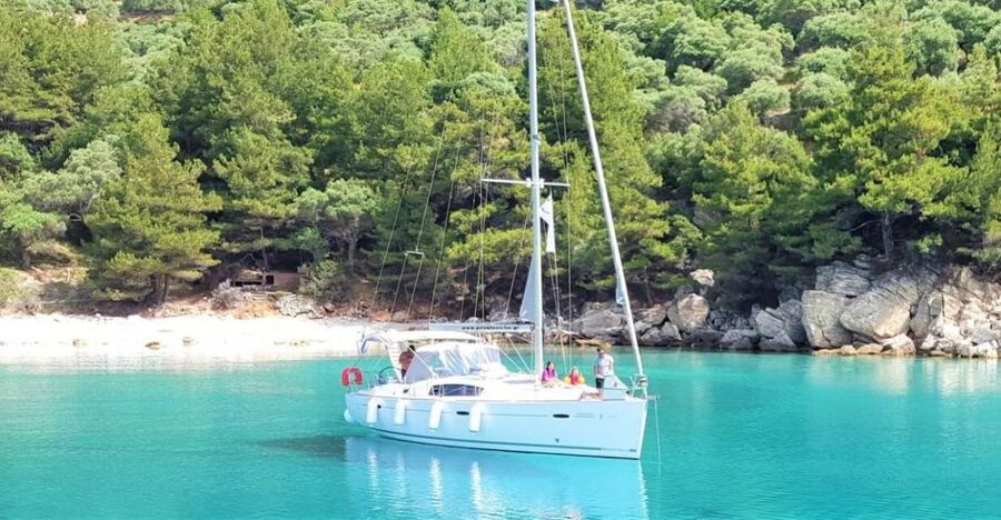 Thassos Island: Sailing Day Cruise Beer & Snack - Marble Beach and the pale Thassos coast