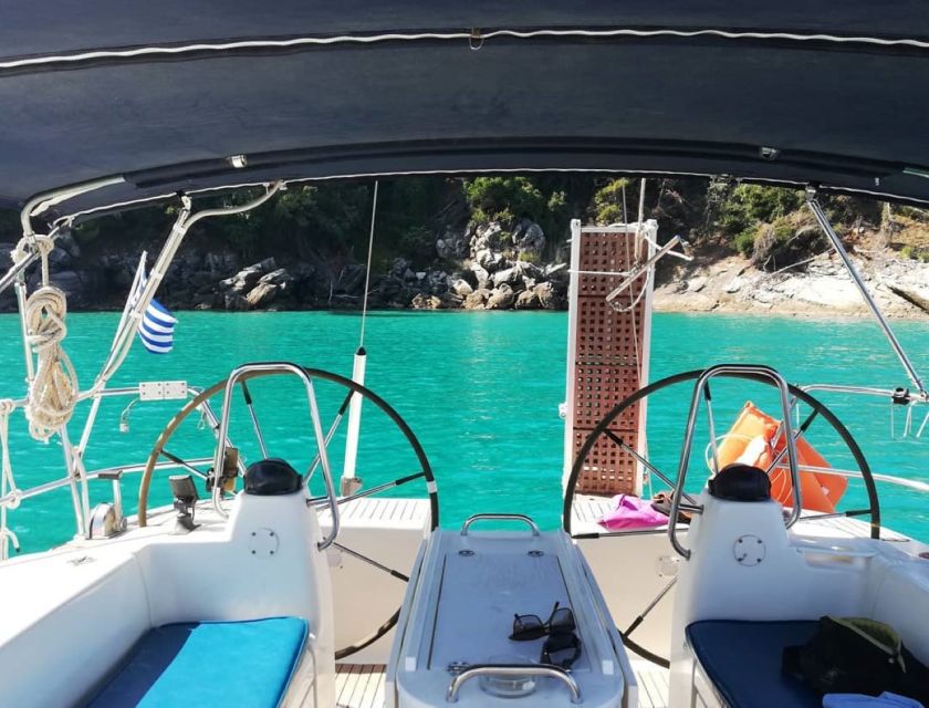 Thassos Island: Sailing Day Cruise Beer & Snack - Food, drinks, and comfort aboard