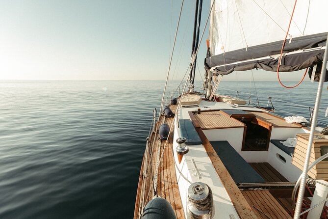 Unique 2 masts Classic Sailing Yacht in Barcelona - Setting out from Port Marina Vela