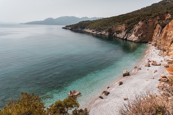 Unique sailing experience to Aegina-Metopi and Skala - Crew service and the question of comfort