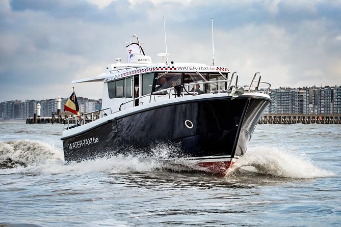 Unique skyline sailing - Turning back past Blankenberge