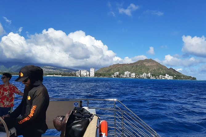 Waikiki 3pm Tradewind Sail - Open Bar Included - How rough is the ride?