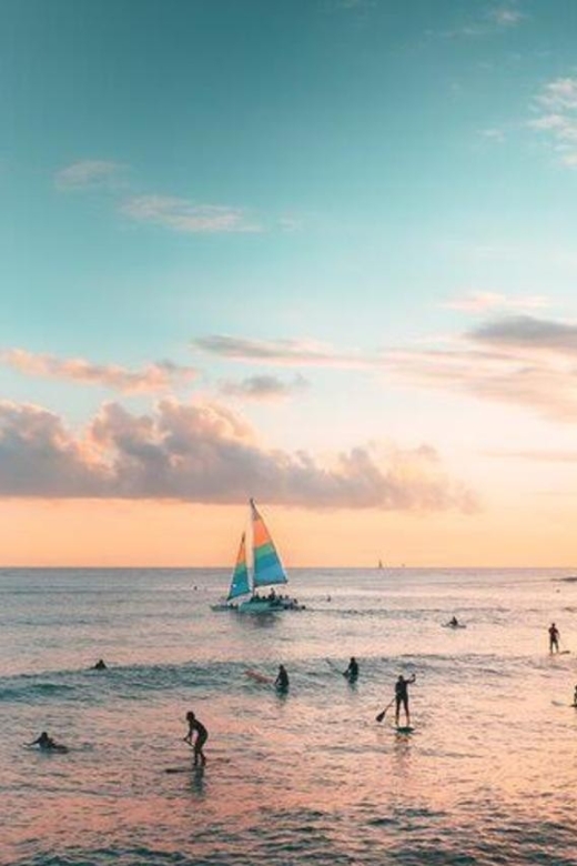 Waikiki Beach: Turtle Snorkeling and Sailing on Hāwea - A two-hour stop at Turtle Canyon