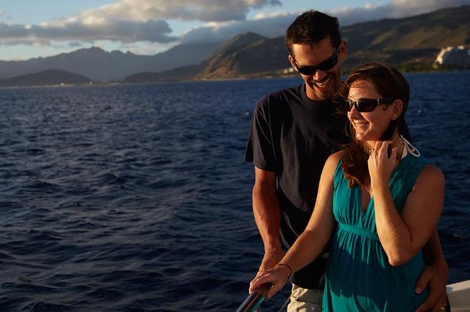 Waikoloa Signature Catamaran Sunset Sail - Drinks, snacks, and the surprise dinner question