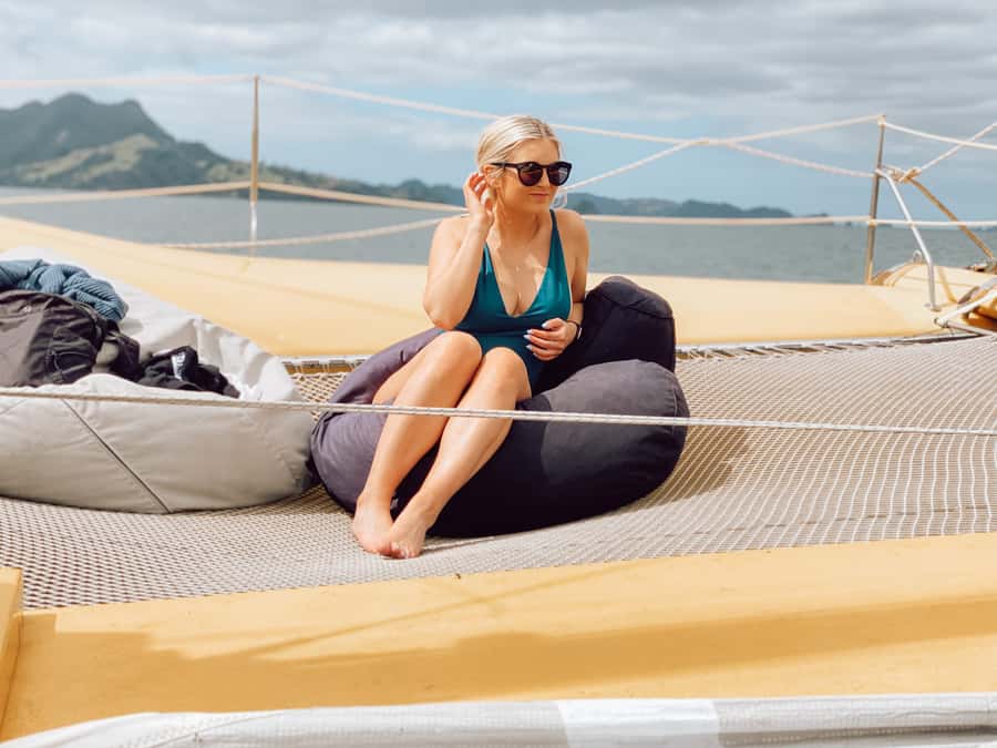 Whitianga: Sailing Trip to Cathedral Cove - Sailing across Mercury Bay