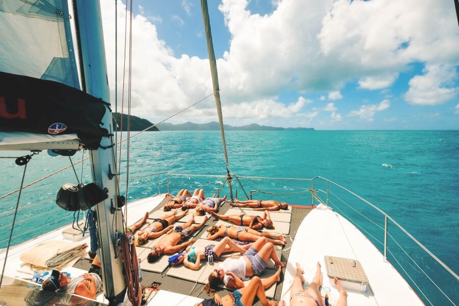 Whitsundays Sailing & Snorkelling Day Tour – All Inclusive - Free time and the Langford lookout